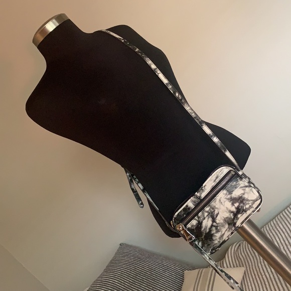 NWT leather tie dye crossbody handbag by Aimee Kestenberg - Picture 2 of 13